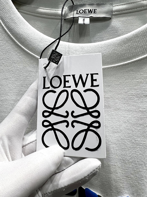 ロエベ 発泡プリント 配色グラフィティ風ロゴ 半袖Tシャツ