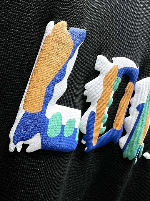ロエベ 発泡プリント 配色グラフィティ風ロゴ 半袖Tシャツ