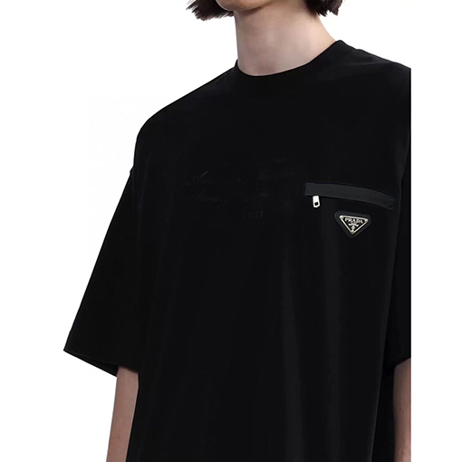 プラダスーパーコピーシンプルロゴ フェイクポケット 半袖Tシャツ