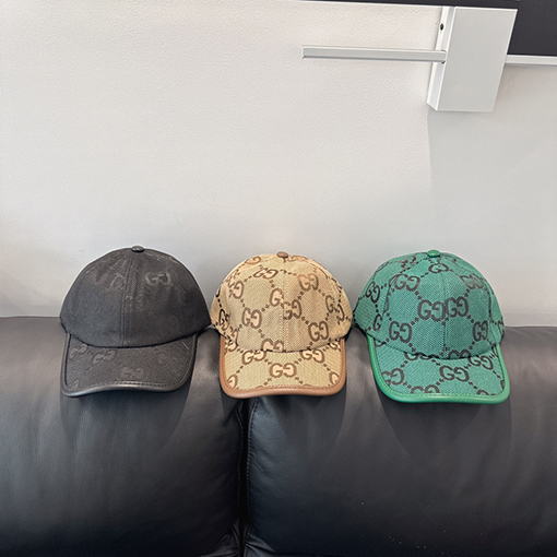 グッチベースボールキャップ