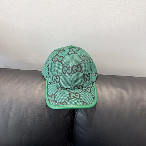グッチベースボールキャップ