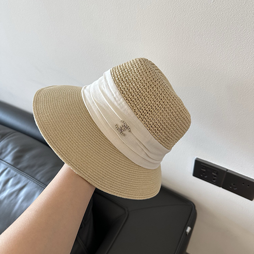 シャネルパール付き編み込みフィッシャーマンハット