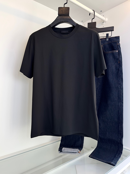 プラダスーパーコピー三角ロゴワッペン装飾 クルーネック半袖Tシャツ