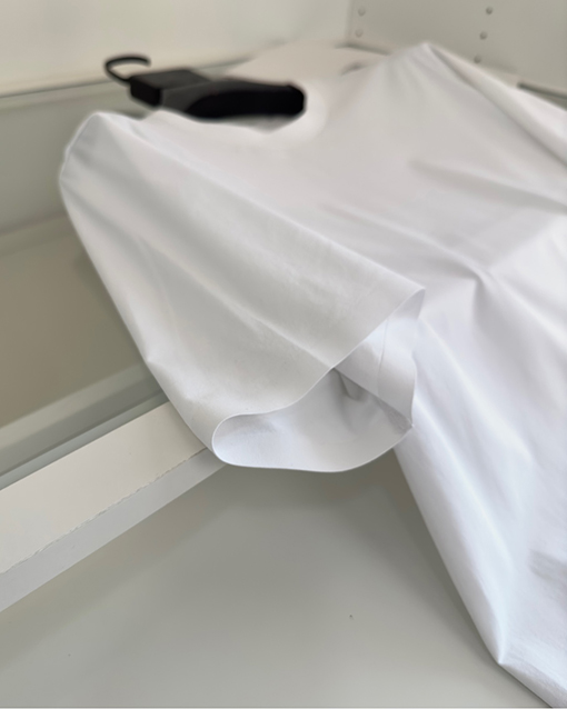 プラダスーパーコピー三角ロゴワッペン装飾 クルーネック半袖Tシャツ