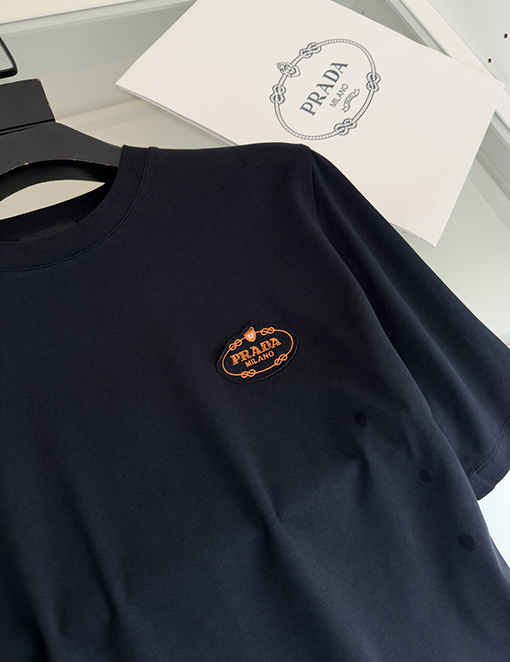 プラダ ゆったりシルエット クルーネック 半袖Tシャツ