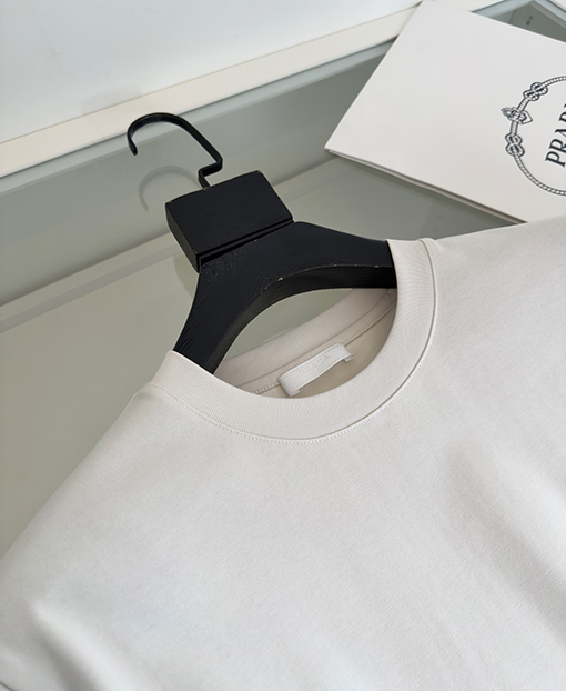 プラダ ゆったりシルエット クルーネック 半袖Tシャツ