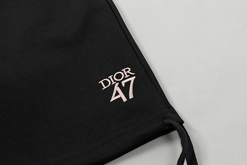 ディオール 47ロゴ刺繍入り シンプルデザイン 5分丈ショートパンツ