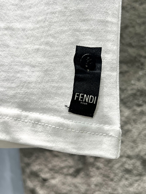フェンディ 新作 ダブルFロゴ 半袖Tシャツ