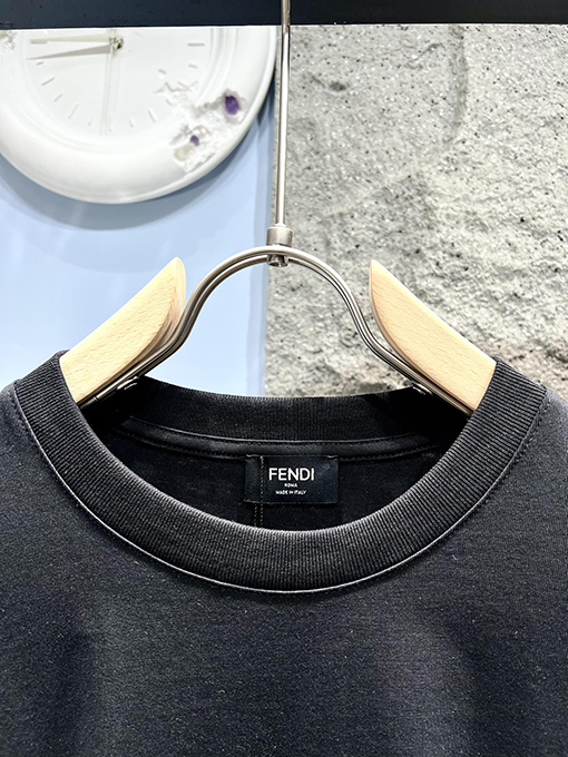 フェンディ 新作 ダブルFロゴ 半袖Tシャツ
