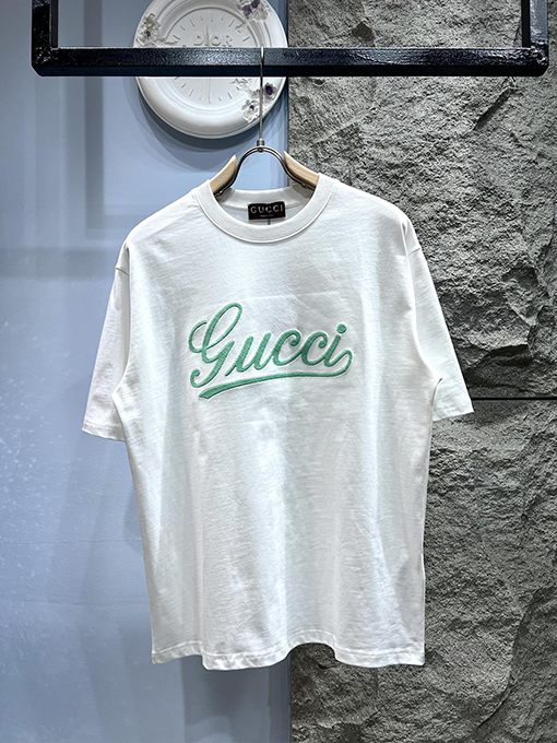 グッチコピー新作 ビッグロゴデザイン 半袖Tシャツ