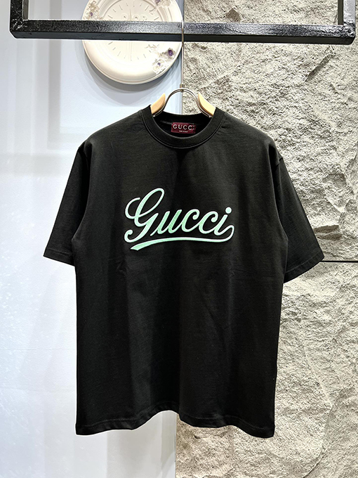 グッチコピー新作 ビッグロゴデザイン 半袖Tシャツ