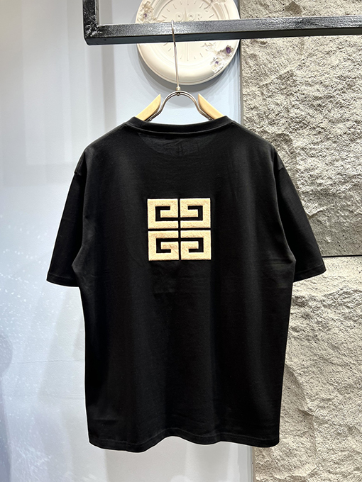 ジバンシイフロッキーロゴレタリング 半袖Tシャツ