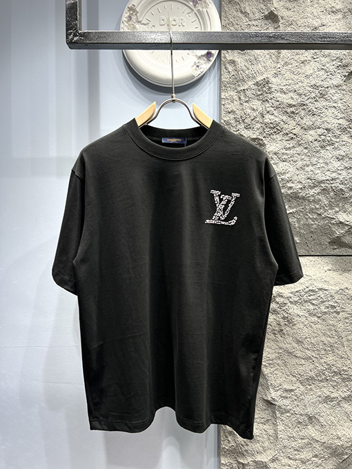ルイヴィトンパールロゴレタリング 半袖Tシャツ