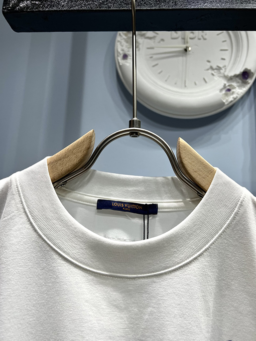 ルイヴィトン蛇年限定 半袖Tシャツ