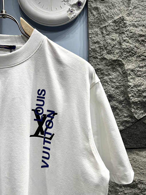 ルイヴィトン蛇年限定 半袖Tシャツ