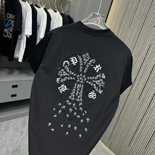 クロムハーツクルーネックTシャツ