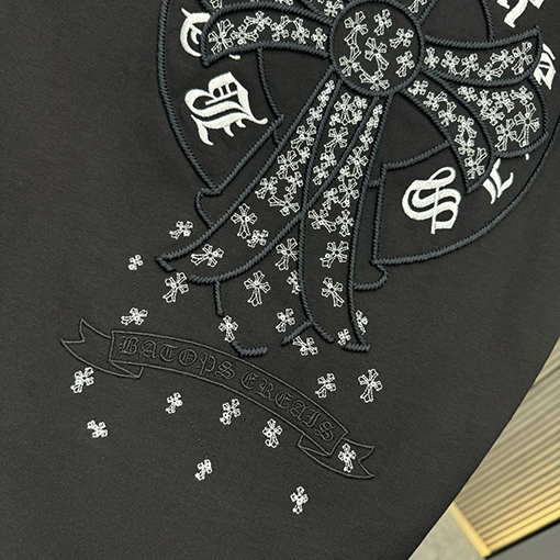 クロムハーツクルーネックTシャツ