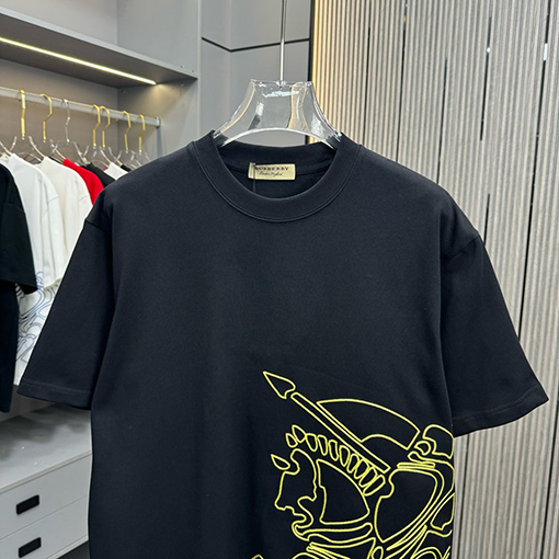 バーバリークルーネック半袖Tシャツ