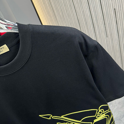 バーバリークルーネック半袖Tシャツ