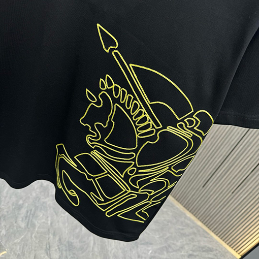 バーバリークルーネック半袖Tシャツ