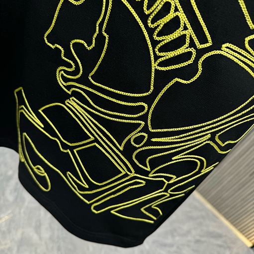 バーバリークルーネック半袖Tシャツ