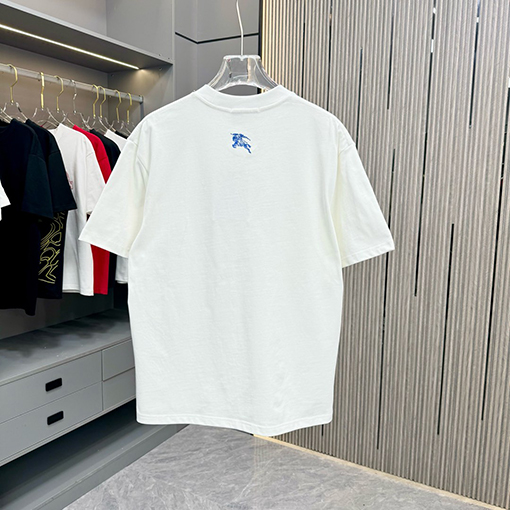 バーバリークルーネック半袖Tシャツ
