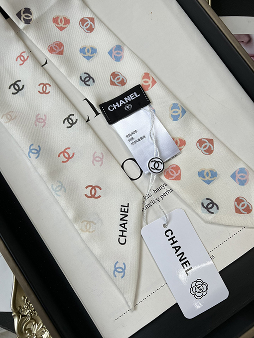 シャネルスーパーコピーツイリー スカーフ レディース 細長シルクスカーフアクセサリー