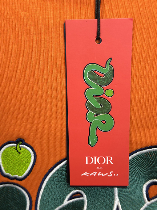 ディオールコピー金の蛇デザイン 幸運を呼ぶ 半袖Tシャツ