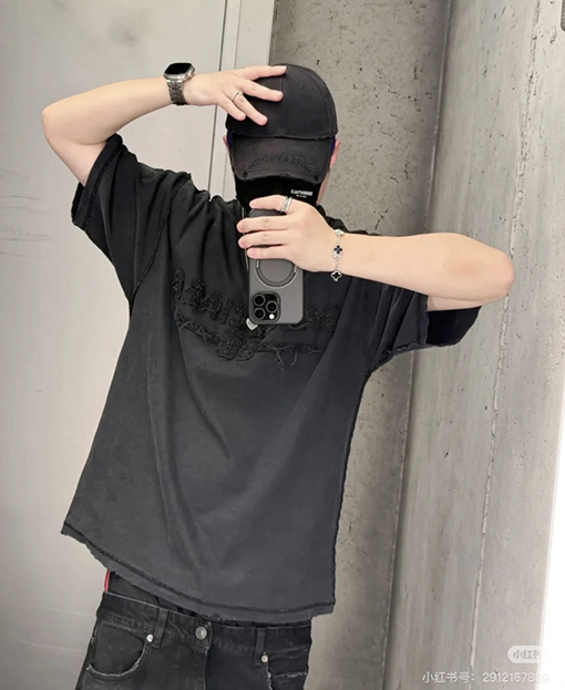 バレンシアガアップリケ刺繍 半袖Tシャツ