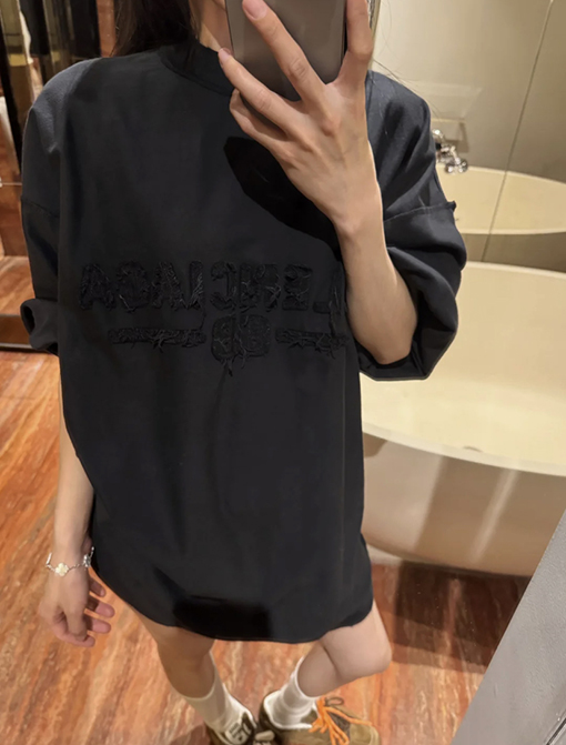 バレンシアガアップリケ刺繍 半袖Tシャツ