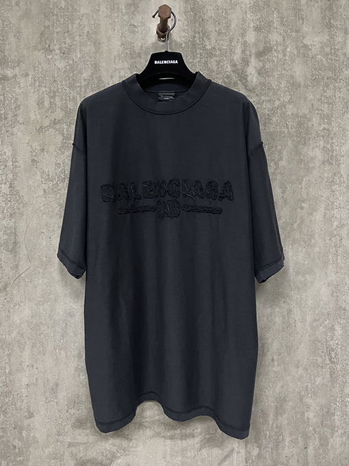 バレンシアガアップリケ刺繍 半袖Tシャツ