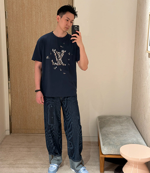 ルイヴィトンロゴ刺繍 半袖Tシャツ