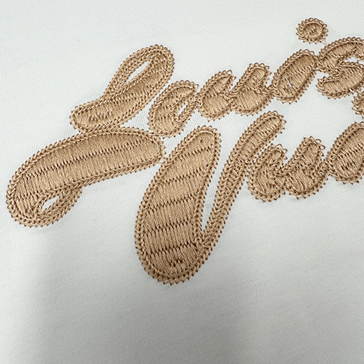ルイヴィトン刺繍アルファベットロゴ 半袖Tシャツ