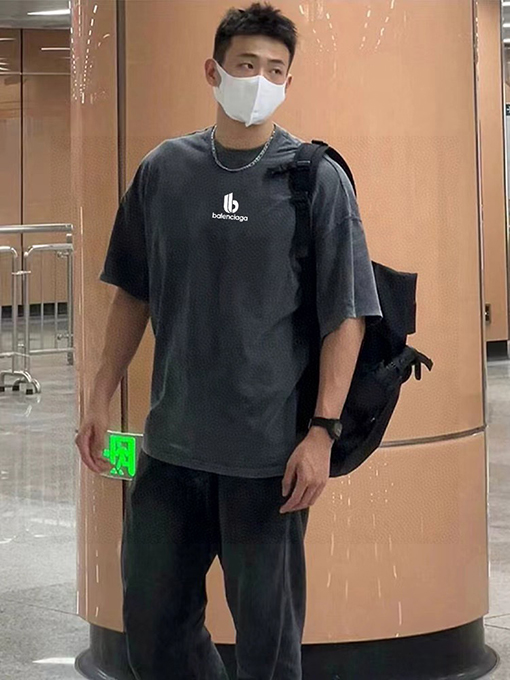 バレンシアガ66プリント入り トレンド半袖Tシャツ