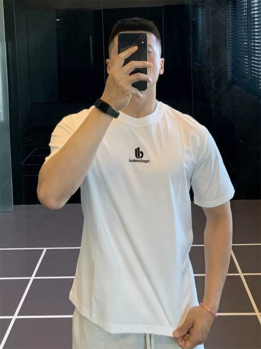バレンシアガ66プリント入り トレンド半袖Tシャツ