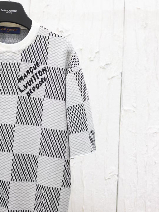 ルイヴィトンスーパーコピーニット 半袖Tシャツ