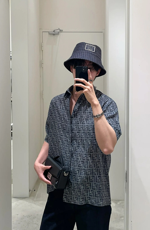 フェンディ半袖シャツ