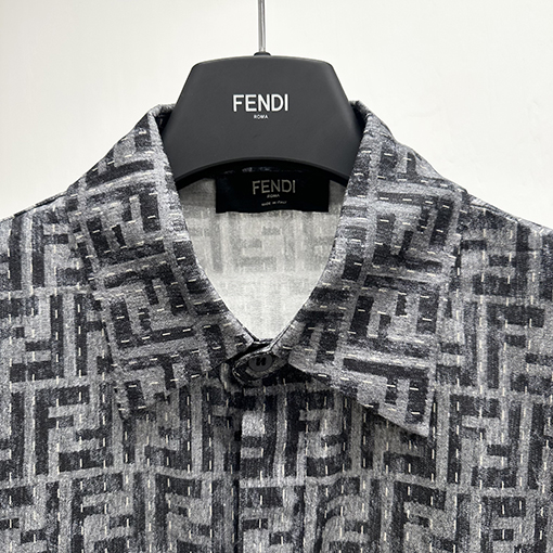 フェンディ半袖シャツ