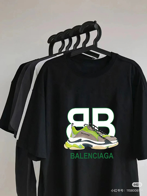 バレンシアガ新作ダッドスニーカーコラボ ダブルBロゴプリント半袖Tシャツ