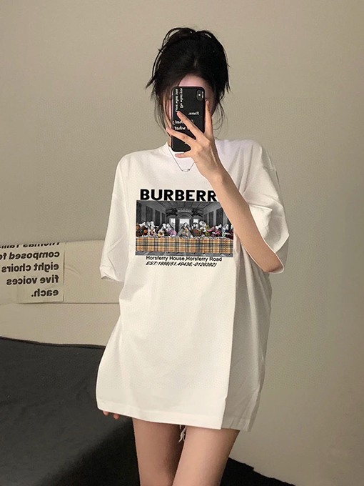 バーバリースーパーコピープリント クルーネック半袖Tシャツ