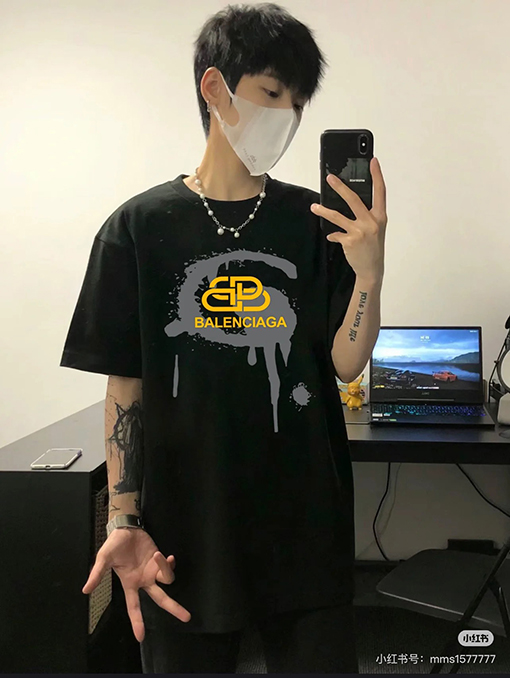 バレンシアガアイランドポストカードプリント ユニセックス半袖Tシャツ