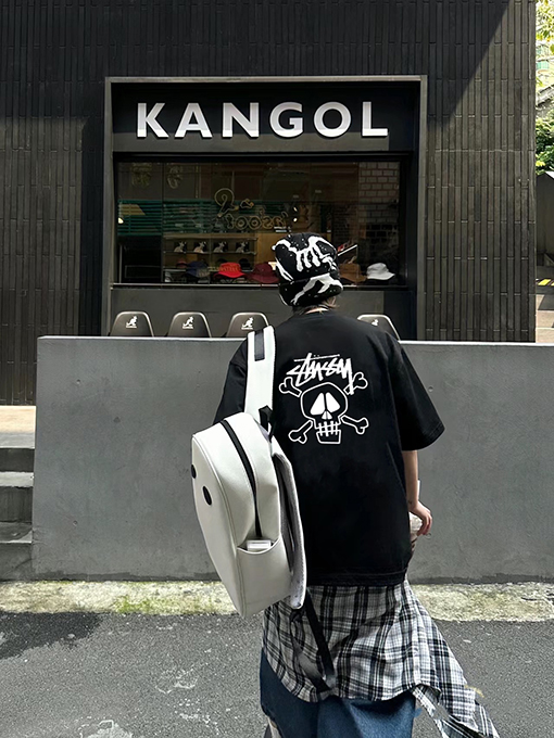 ステューシーホワイトスカルロゴプリントカップル用クルーネック半袖Tシャツ