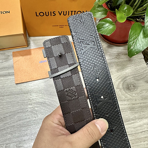 ルイヴィトン幅40MM 両面牛革 ベルト