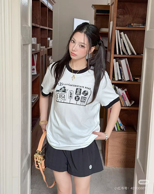 ルイヴィトンコピーデジタルプリント半袖Tシャツ