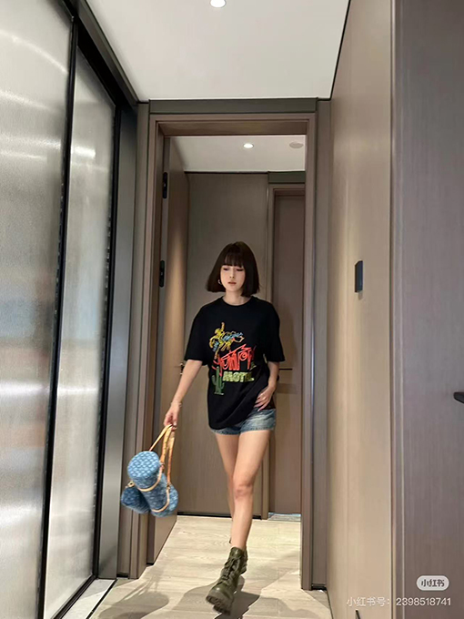 ルイヴィトンカラーグラデーションデジタルプリント半袖Tシャツ