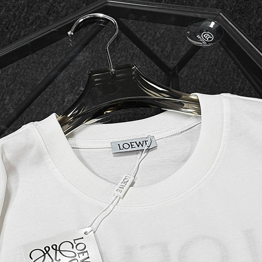 ロエベスーパーコピー デジタルプリント半袖Tシャツ
