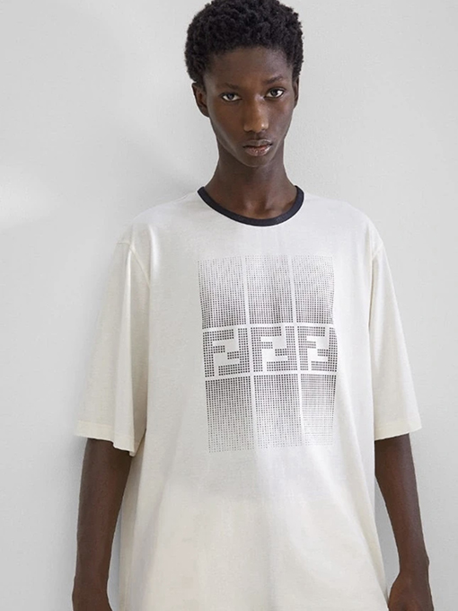 フェンディ25SS FFロゴプリント半袖Tシャツ