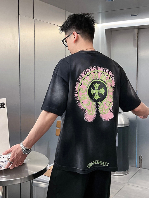 クロムハーツ梵字馬蹄プリント半袖Tシャツ