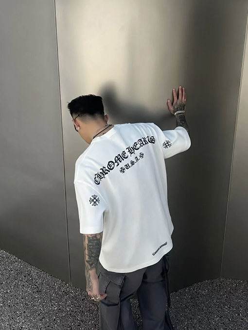 クロムハーツロゴプリント半袖Tシャツ