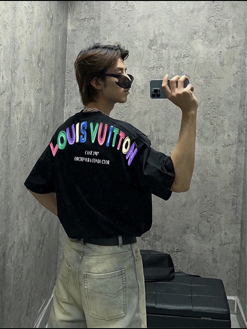ルイヴィトン新作プリント半袖Tシャツ 